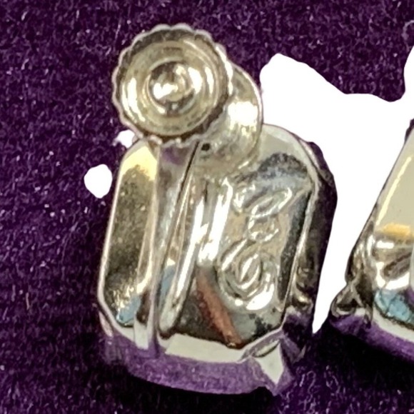 Eisenberg Ice Rhinestone Rectangle Stud Silver Tone Screw Back Earrings - Picture 3 of 7